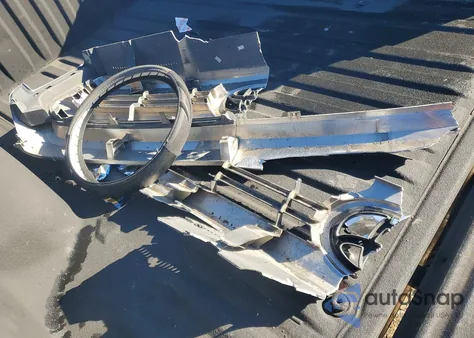 2016 Toyota Tundra Crewmax Sr5 z USA, uszkodzony, nr VIN 5TFEW5F14GX203122